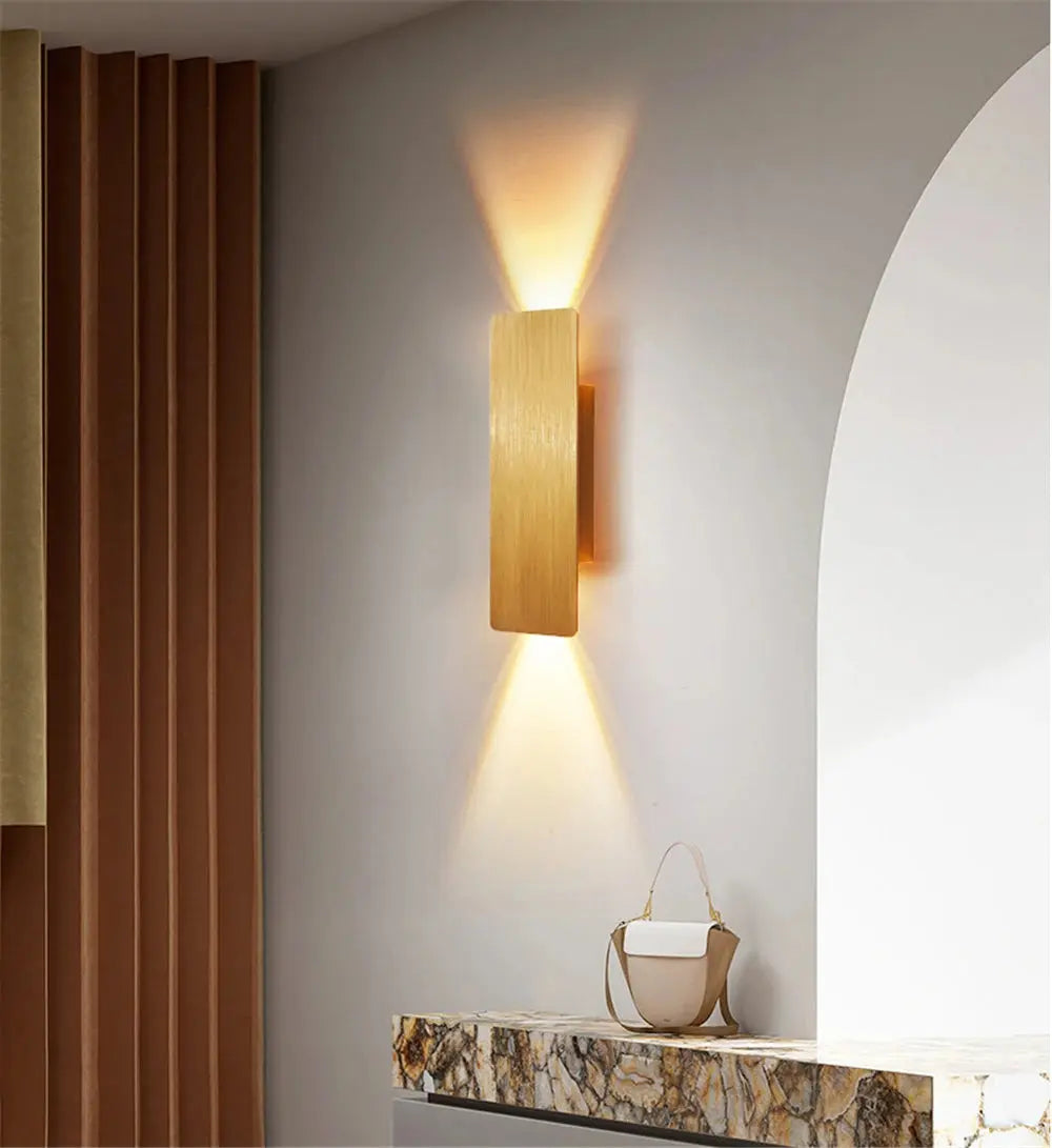 Modern Minimalist Aluminum LED Wall Sconce Interior Accent Living Room Lighting Noels Strive