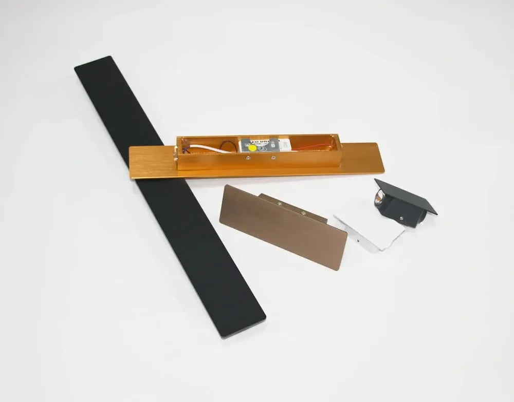 Modern Minimalist Aluminum LED Wall Sconce Interior Accent Living Room Lighting Noels Strive